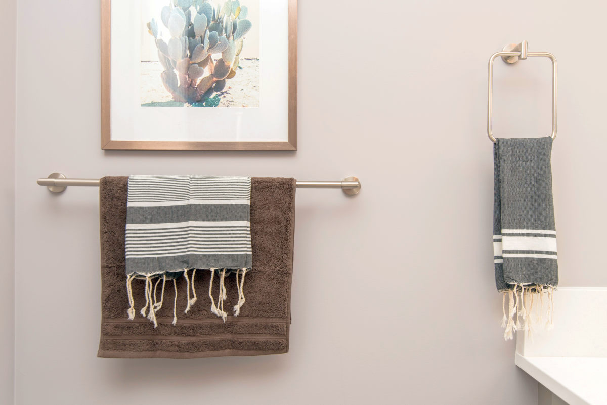 bathroom towel rack ideas