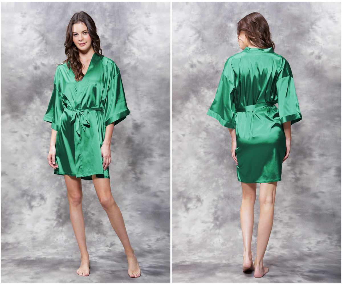lush meadow green robe | Best Maternity Robes That Are Perfect For Stylish Moms-To-Be | maternity robe | best maternity robe