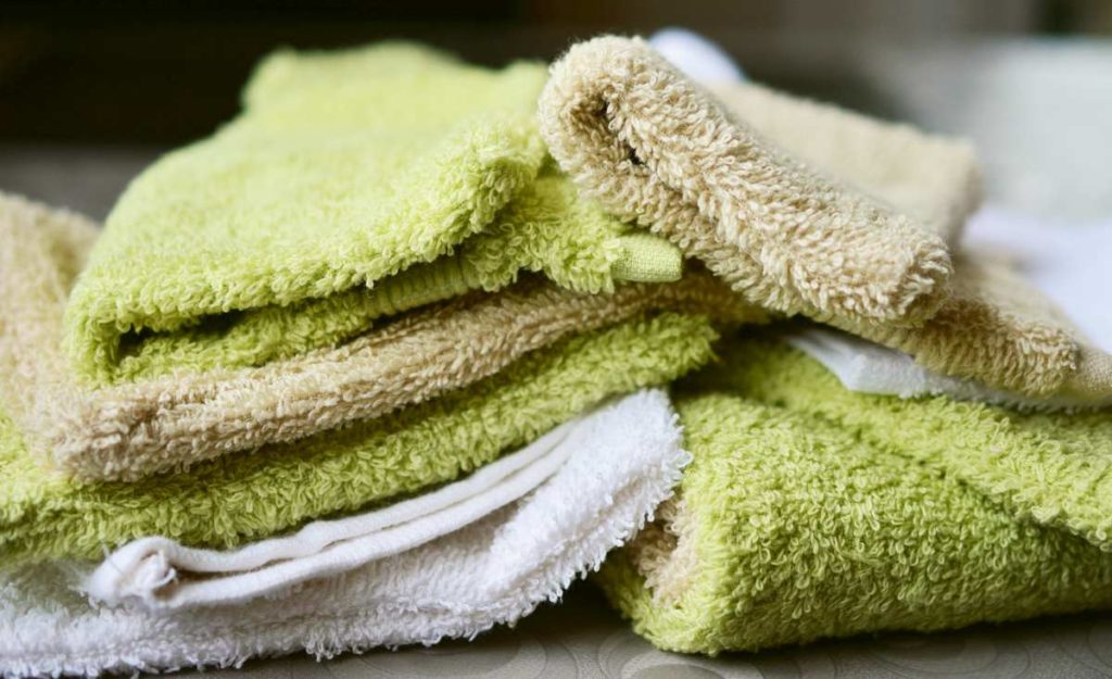 Buying Quality Washcloths For Your Business RobeMart
