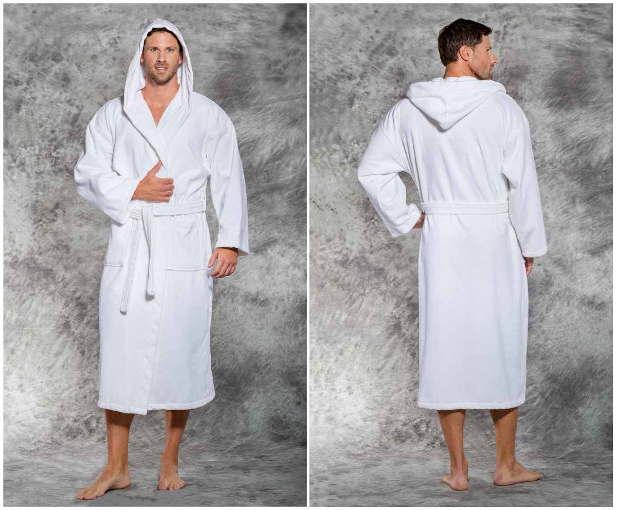 white hooded terry velour robe | Best Luxury Hotel-Quality Bathrobes That Won’t Break The Bank | best bathrobe | luxury robes