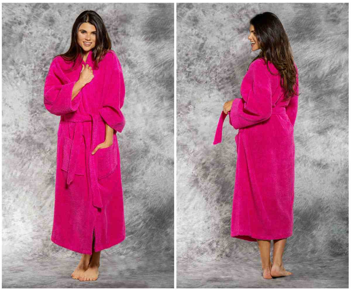 premium 100 turkish cotton fuchsia terry kimono bathrobe | Ways To Be The Best Bed And Breakfast Host | best bed and breakfast | bed and breakfast for sale