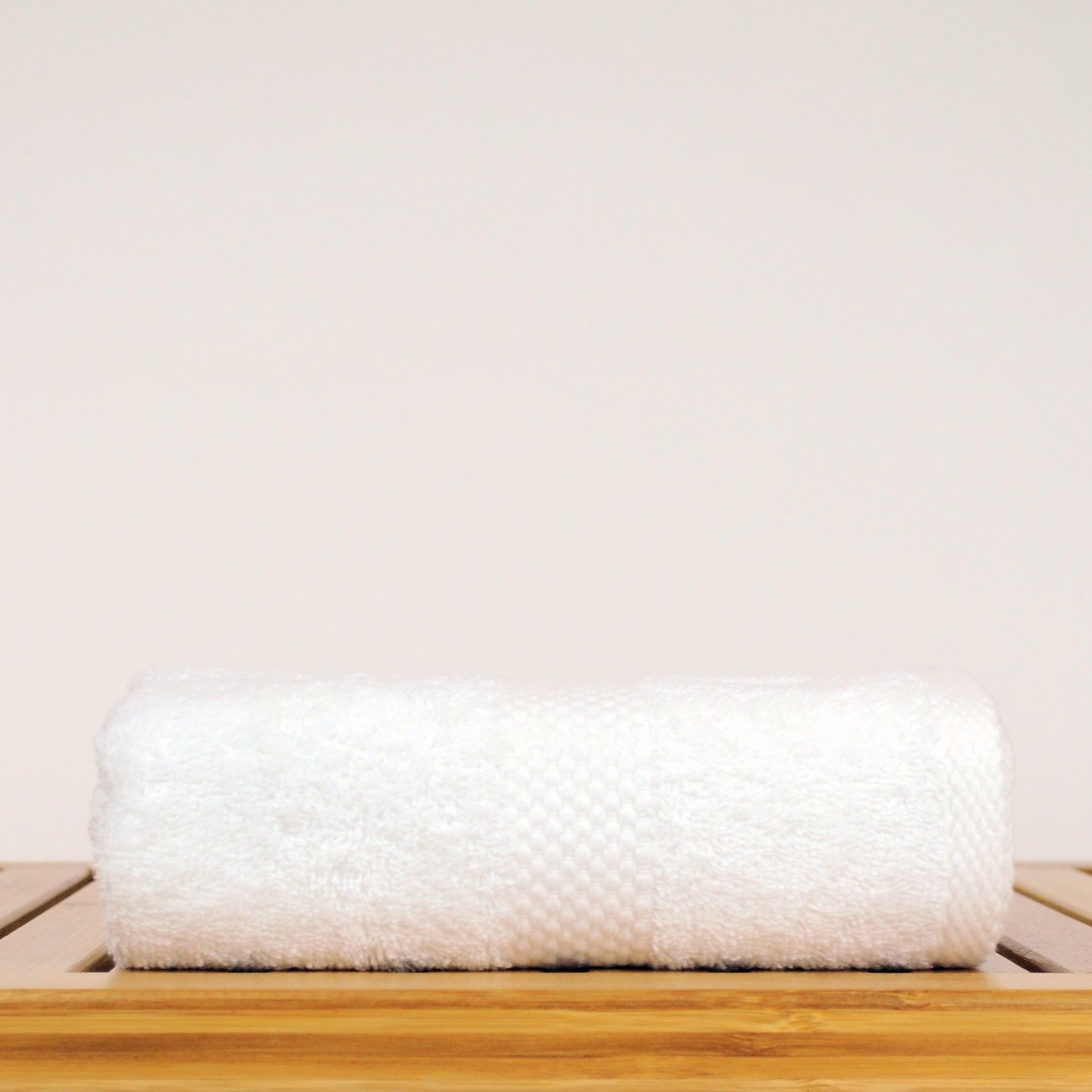 20" x 40" 5 lbs/doz - %100 Turkish Cotton White Hand Towel - Honeycomb Border-Robemart.com