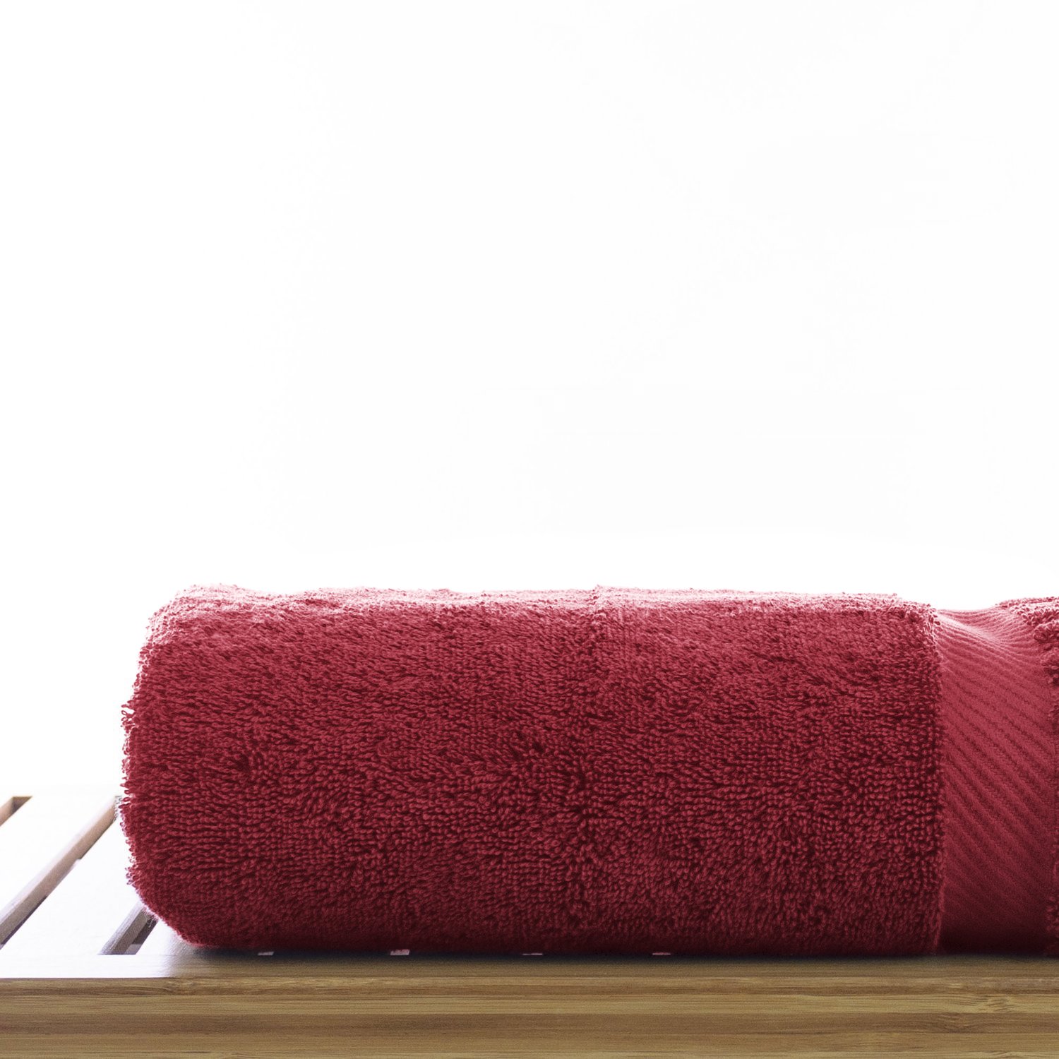 30" x 58" - 18 lbs/doz - %100 Turkish Cotton Cranberry Bath Towel - Piano Border-Robemart.com