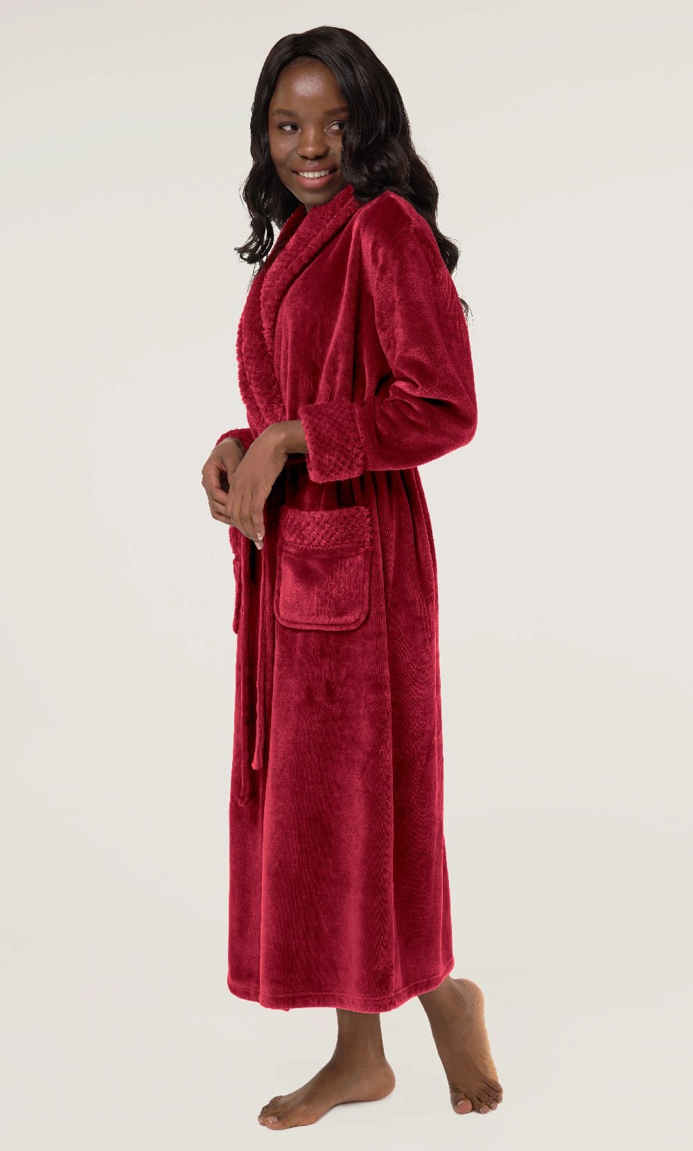 Extra-Fluffy Robe, Robes